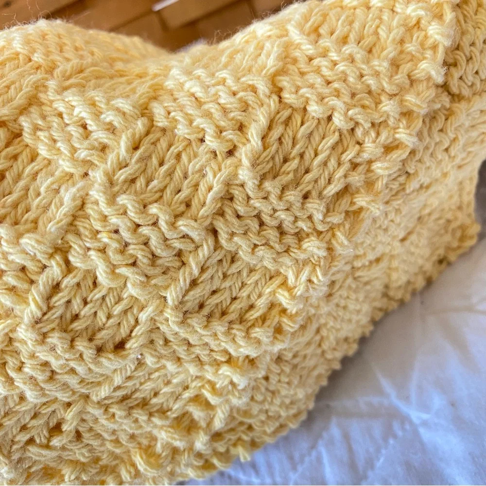 Hand Knit 100% Cotton Dish or Wash Cloth in yellow x 4